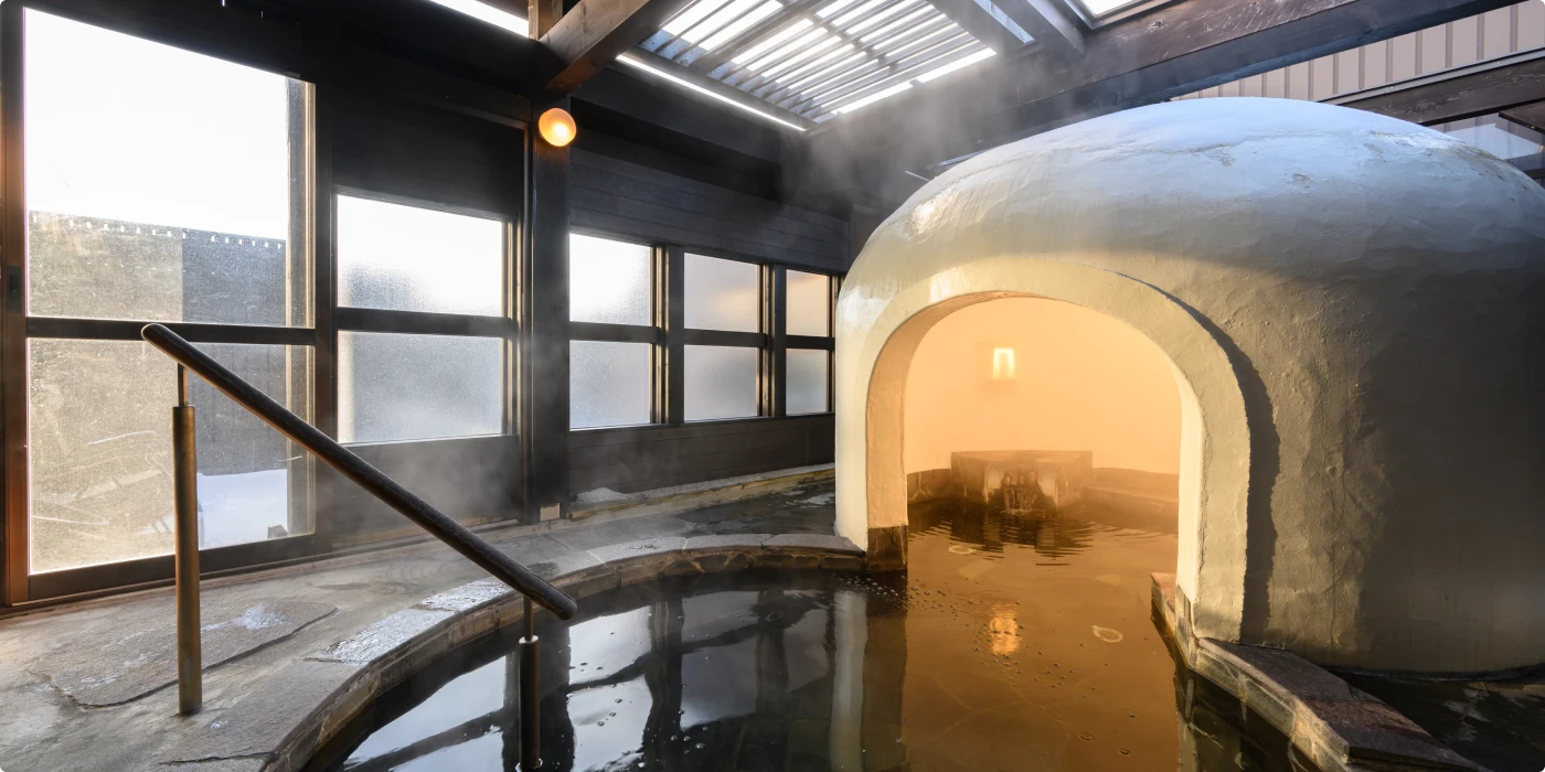 写真：雪あかりの湯 露天風呂